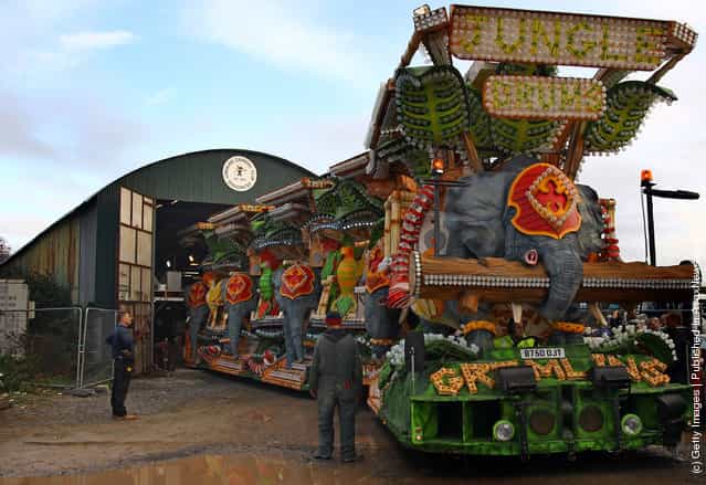 Enthusiasts Unveil Their Carts In Bridgewater Ahead Of The World's Largest Illuminated Carnival