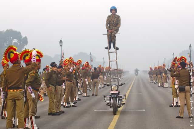 Indian Soldiers Practice Ahead Of Republic Day