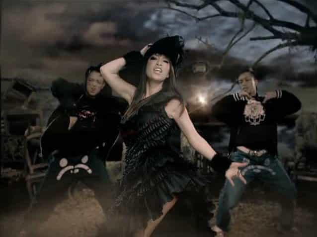 A Little Bit J-Pop Clips: Ayumi Hamasaki plus Bonus (Music Video)