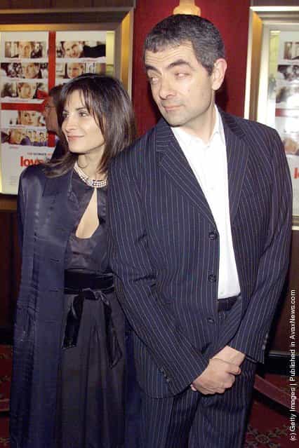 Actor Rowan Atkinson and his wife
