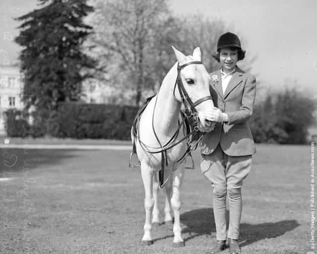 1939: Princess Elizabeth with a pony in Windsor Great Park, Berkshire