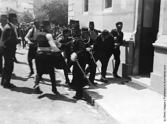 1914: Police in Sarajevo arrest a man after a failed assassination attempt on the life of Archduke Franz Ferdinand, heir to the throne of the Austro-Hungarian Empire