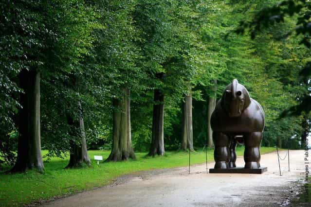 A sculpture titled Horse by Fernando Botero stands in the gardens of Chatsworth House