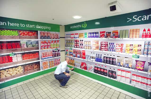 Woolworths Unveil Australias First Virtual Supermarket