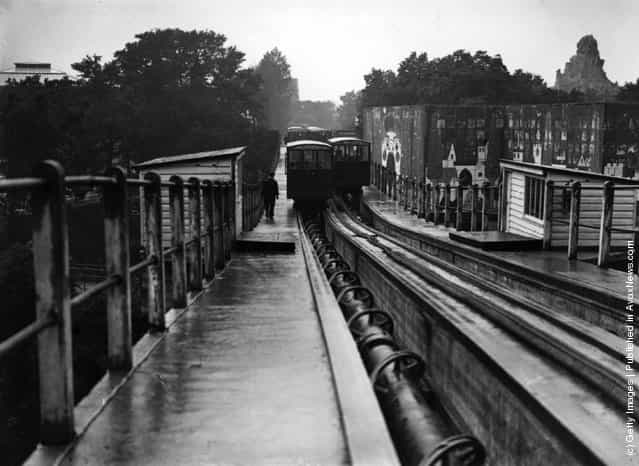 1924: The mono rail service at the Wembley Empire Exhibition, London
