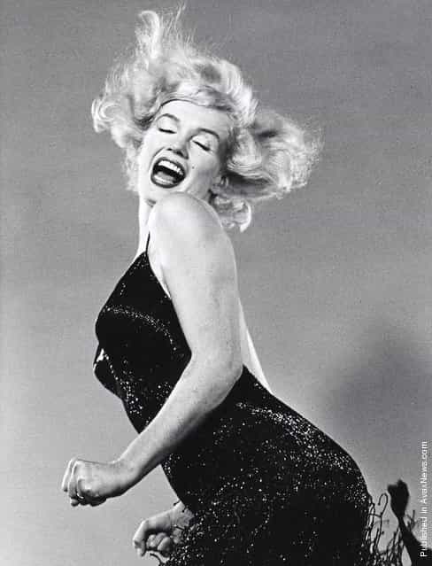 Marilyn Monroe, 'Jumpology', 1959. Photo by Philippe Halsman