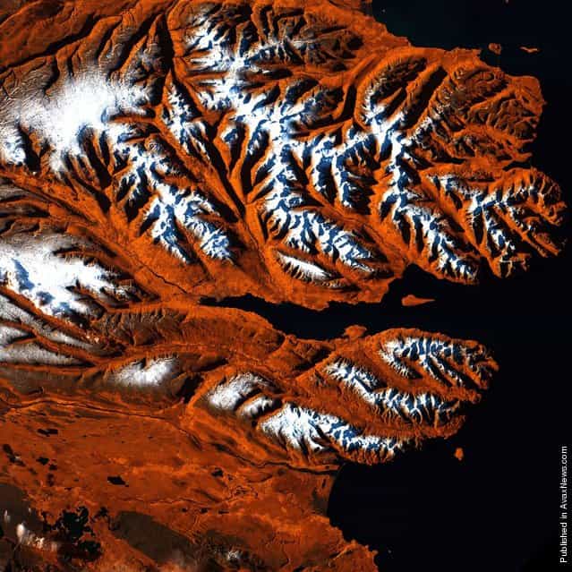 This stretch of Iceland’s northern coast resembles a tiger’s head, complete with stripes of orange, black and white