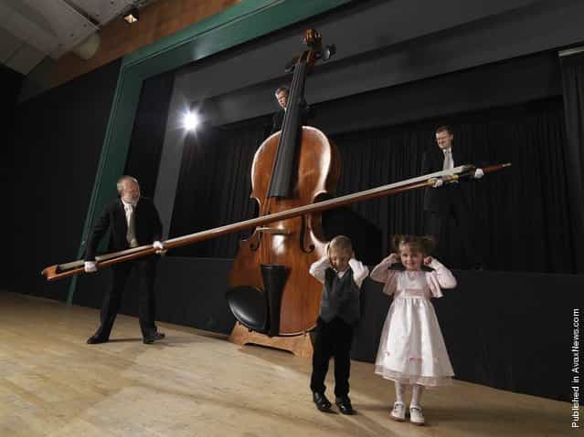 The Vogtland masters of violin- and bow-making in Germany created a violin that is 14 feet (4,26 m) long and 4 feet 6 inches (1,37 m) at its widest