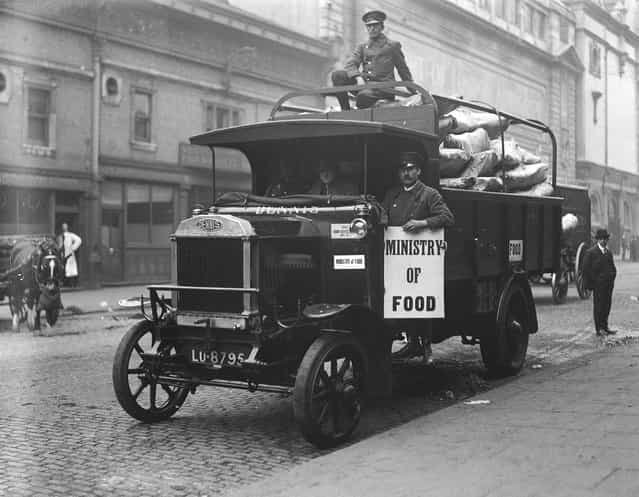 A Ministry of Food lorry loaded with beef at Smithfield market, London, during the railway strike, October 1919.