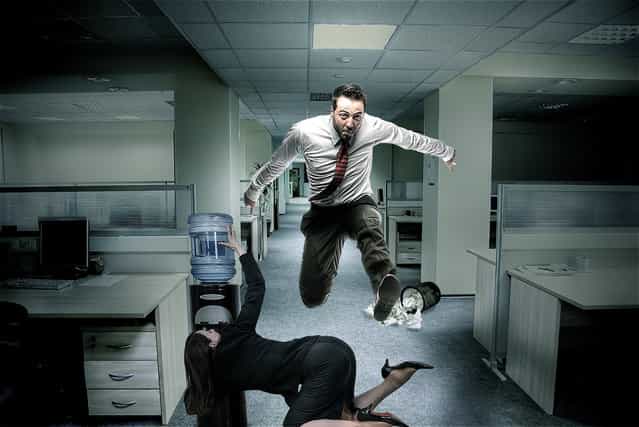 A busy day at work. (Photo by Geir Akselsen)