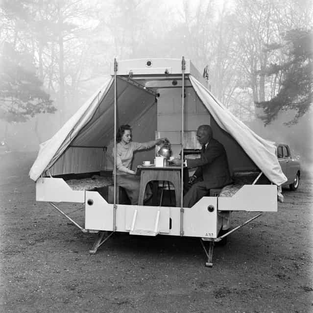Designed for comfort the Bedouin B collapsible caravan converts from a compact trailer into a spacious home for two in four minutes flat, December 1956. (Photo by Harry Kerr/BIPs)