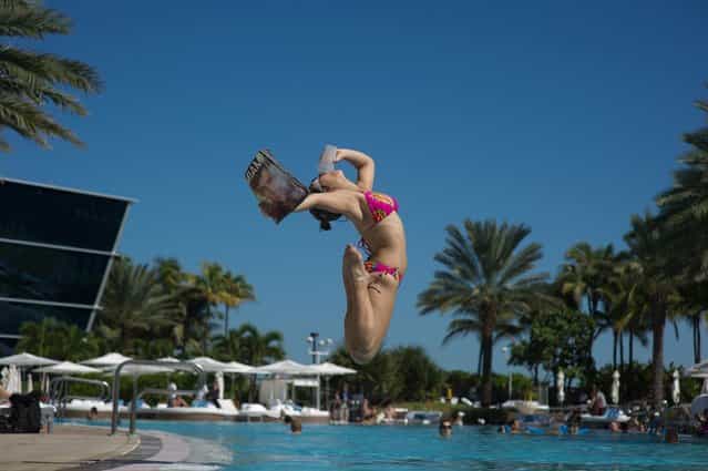 [Dancers Among Us]: Miami at Fontainebleau – Annie-Gaddis. (Photo by Jordan Matter)
