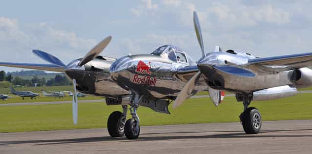 The Flying Bull's P-38 Lockheed Lightning N25Y / 13 – Red Bull – Flying Legends Airshow 2012 Duxford. (Rob Lovesey)