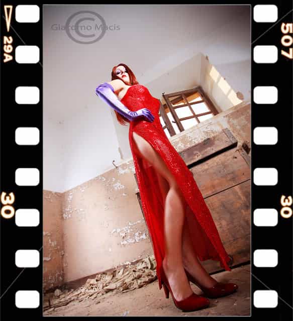 Jessica Rabbit framed. Model: RavenDiva. Mua: Paola. (Photo by Giacomo Macis)