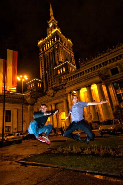 [Jumpology]. [Double jump! Éole and Jérém in front of the Palace of Culture in Warsaw, Poland]. (Photo by Éole Wind)