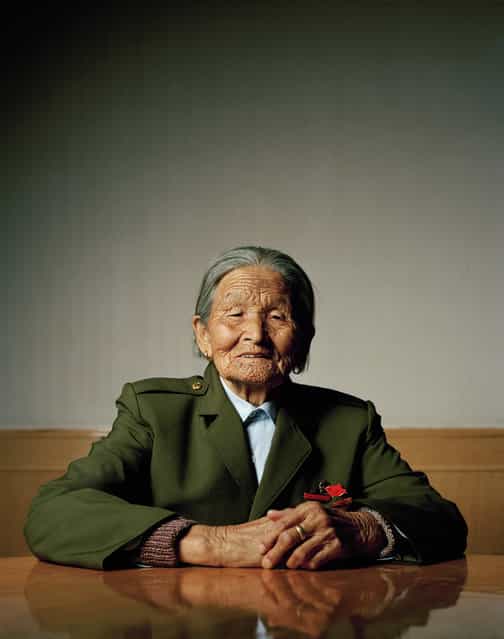 Liu Tianyou (91). Oldest living participant of the [Long March] in a retirement home for revolutionaries. Yanan, Shaanxi. (Photo by Mathias Braschler and Monika Fischer)