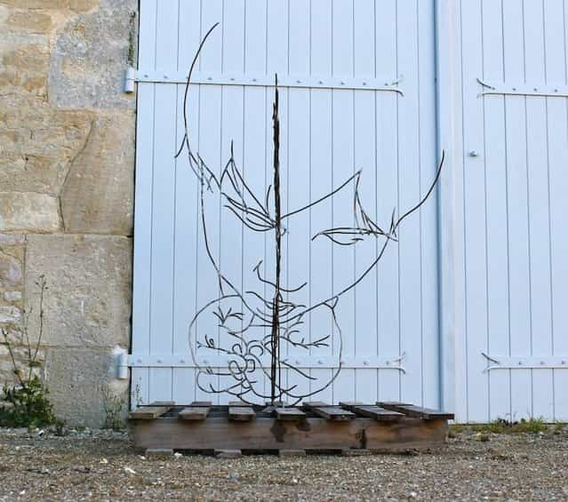 Gavin Worth's Steel Wire Sculptures