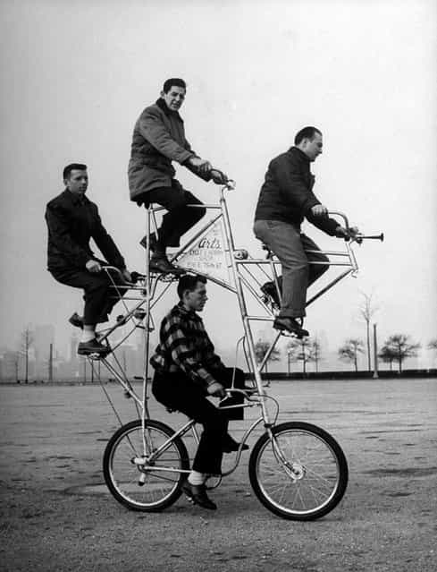 Four-man bicycle is powered by five chains and has brakes on both its wheels, 1948. The bike was built by Art Rothschild (top position) who broke three ribs while learning how to ride it. (Photo by Wallace Kirkland/Time & Life Pictures)