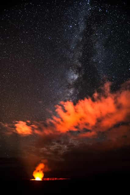 [Milkyway Over Halemaʻumaʻu Crater]. Mother Nature’s awesome power on display at Hawaii Volcanoes National Park Lighting up the Night with both Celestial and Terrestrial Flames. A scene like this often makes us wonder our place in the universe... (Photo and caption by Zong Ye Quek/National Geographic Traveler Photo Contest)