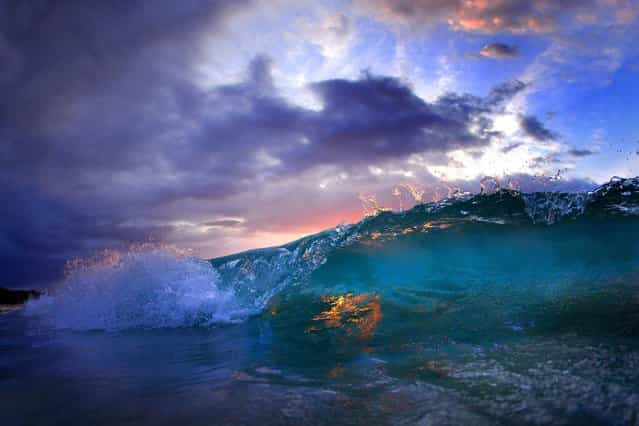 These incredible images capture the immense detail of waves beautifully crashing into the serene waters of Hawaii. (Photo by Bryce Groark/Caters)