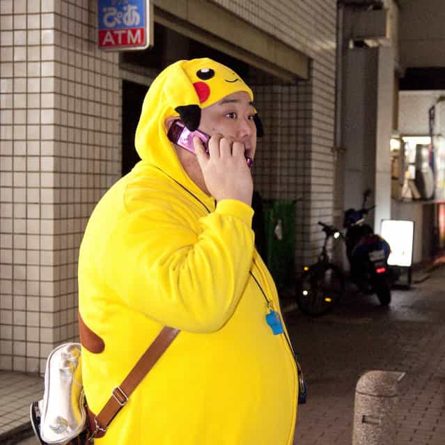 [The Pikachu Call]. Akasaka, 2012. (Davide Filippini)