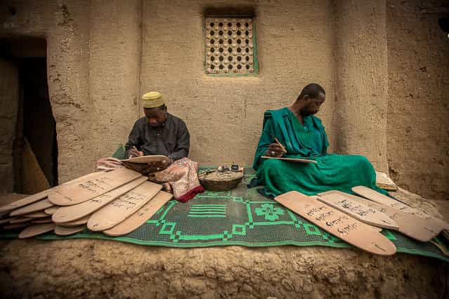 [Koranic school]. Koranic school in the alleys of Djenne, Sahel, Mali. (Photo and caption by Anthony Pappone/National Geographic Traveler Photo Contest)