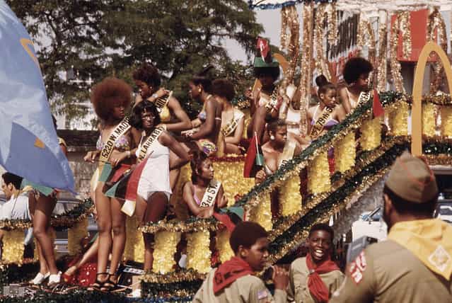 Participants on a float during the Bud Billiken Day parade along Dr. Martin L. King Jr. Drive, August 1973. (Photo by John H. White/NARA via The Atlantic)