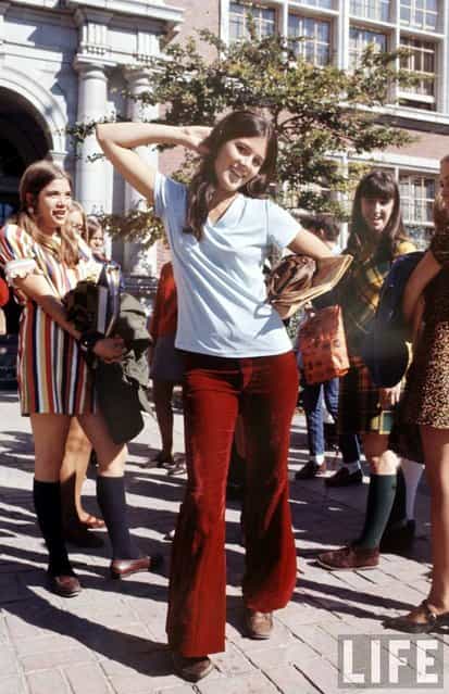 High school student wearing bell bottoms and boots, 1969. (Photo by Arthur Schatz/Time & Life Pictures/Getty Images)