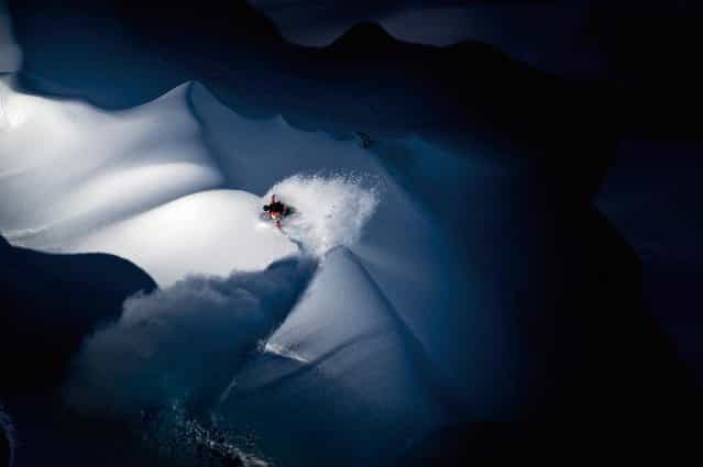 An image of a snowboarder on the Tordillo Mountains in the USA won Scott Servas the [Illumination] category. (Photo by Scott Servas/Red Bull)