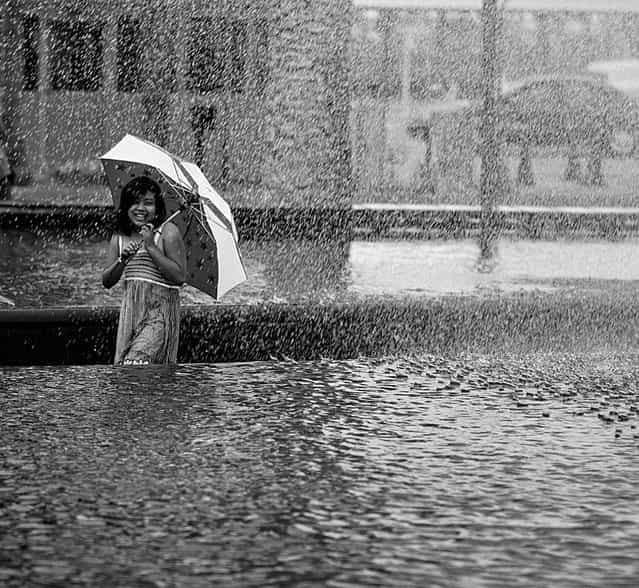 [The downpour]. (Photo by Andy Kennelly)
