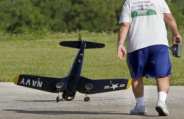 This plane survived a rough landing. (Photo by Bill Ingram/The Palm Beach Post)