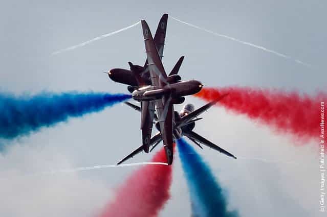 The Red Arrows Perform Their First Public Aerobatic Display