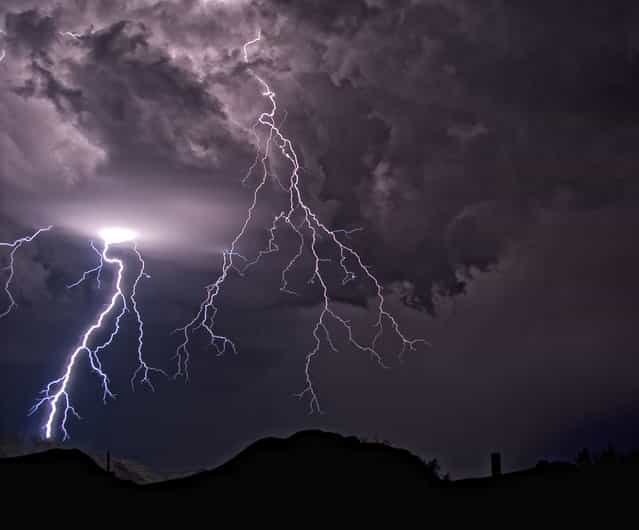 Thunderstorm outside Bisbee, Arizona on 11 August, 2010