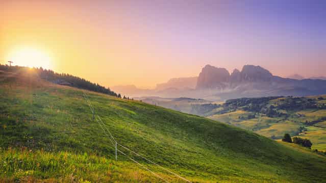[Morning Sun at Alpe di Siusi]. (Matthias Haker)