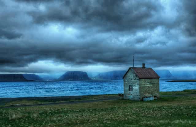[The Lonely Fishing Hut]. (Trey Ratcliff)