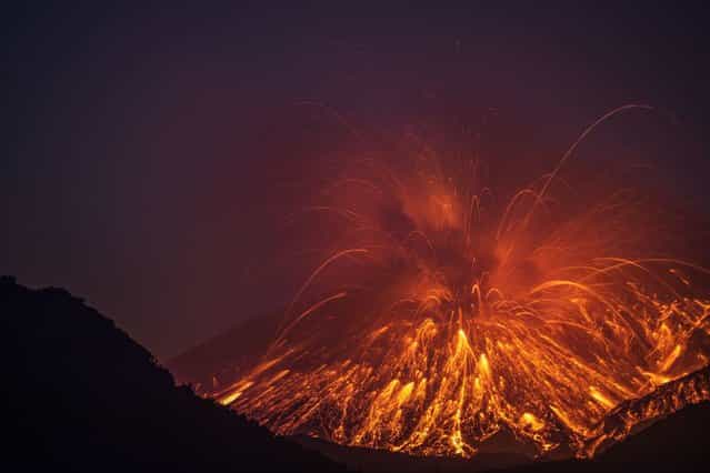When gas and magma builds up under the surface it eventually erupts above the surface through this gap, spewing rocks, lava and ash. The lava can reach 1,250c and burn everything in its path. (Photo by Martin Rietze/Guzelian)