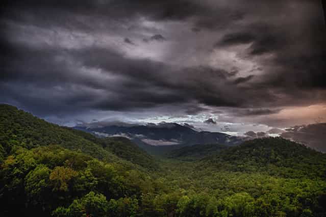 Sunset Over the Smokies. (Photo by Stephen Lee)