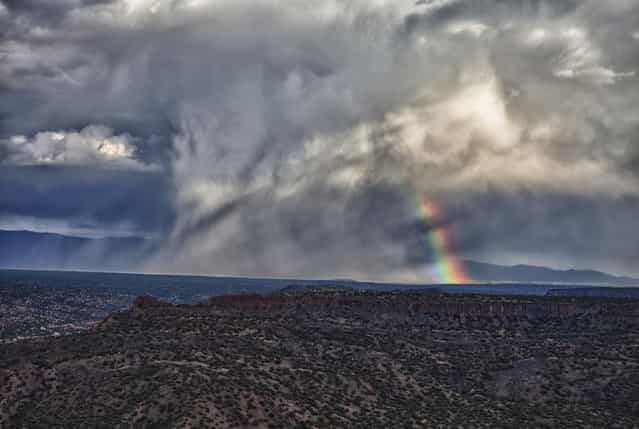 Fall Rainbow. (Photo by Stephen Lee)