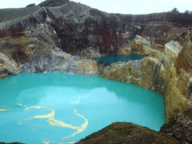 Indonesia Lakes of Mount Kelimutu