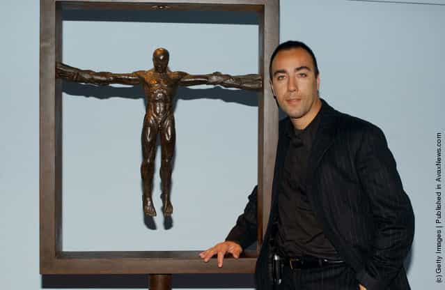 Lorenzo Quinn, son of Anthony Quinn, and his scultpures