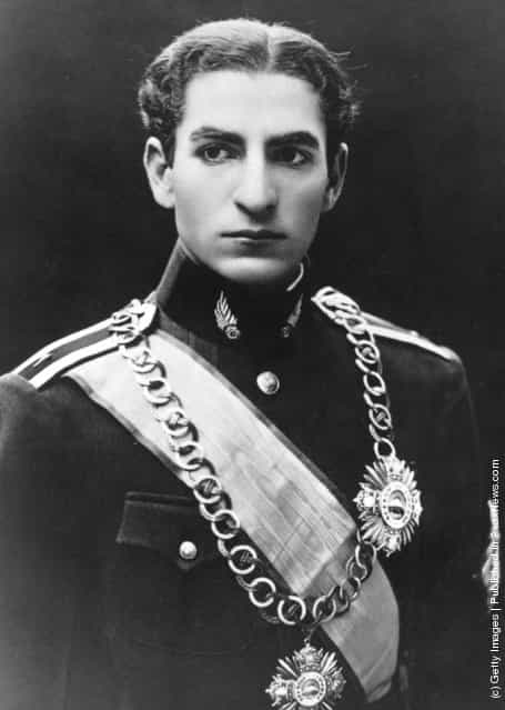 1939: Muhammad Reza Shah Pahlavi (1919 - 1980), the son of Reza Khan, the Shah of Iran