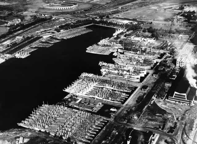 Outdated, but serviceable U.S. destroyers sit in the Back Bay at the Philadelphia Navy Yard, on Aug. 28, 1940. Plans were well underway to bring these ships up to date and transfer them to Allied countries to aid their defense. These programs would be signed into law as the Lend-Lease program in March of 1941, and would result in billions of dollars worth of war material being shipped overseas