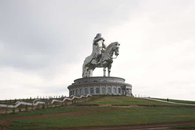 The worlds largest statue of Chinggis Khaan (in Mongolia)