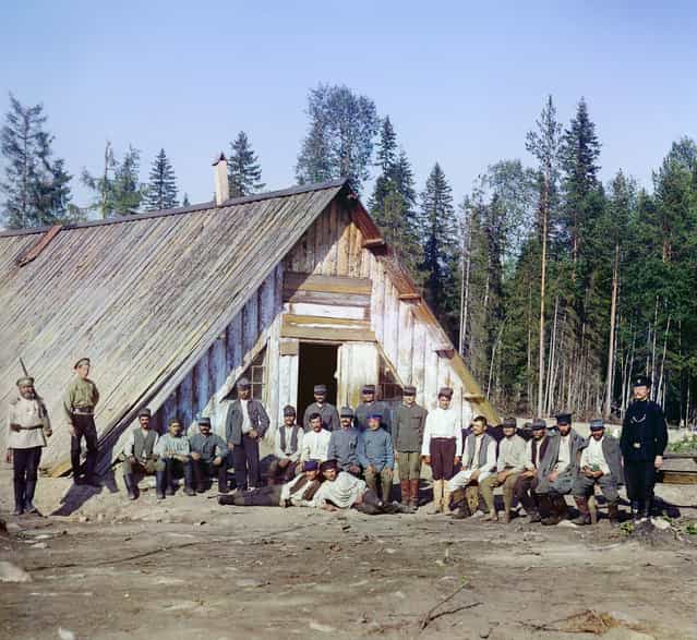 Photos by Sergey Prokudin-Gorsky. Austrian prisoners of war near a barrack. Russia, Olonets province, Petrozavodsk uyezd (district), Kivach station, 1916