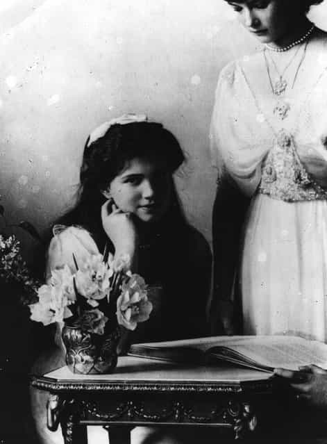 Two daughters of Tsar Nicholas II of Russia, Tatiana and Marie, 1914.