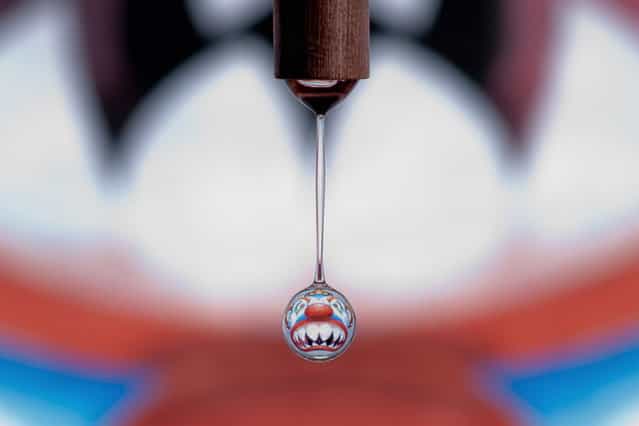  Refractions In Water Drops By Markus Reugels