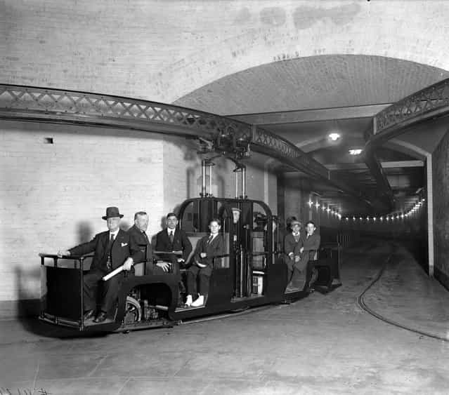 Senate Subway R.R., circa 1915]. (Photo by Harris & Ewing Collection)