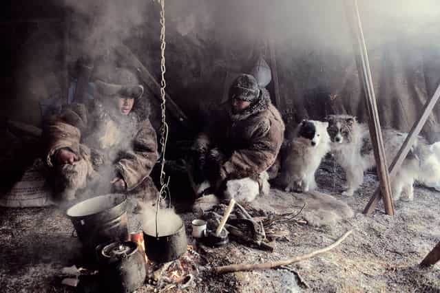 Due to the harsh climate and difficulty of life in the tundra, hospitality and generosity are highly prized among the Chukchi. They believe that all natural phenomena are considered to have their own spirits. Traditional lifestyle still survives but is increasingly supplemented. (Jimmy Nelson)