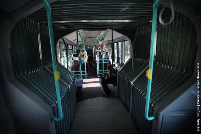 The Last Of London's [Bendy] Buses Leave Service On The Capital's Streets