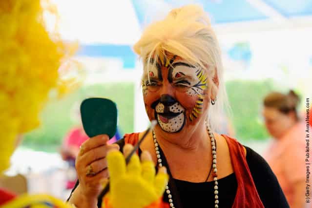 Annual Clown Convention Celebrates Serious Clown Skills